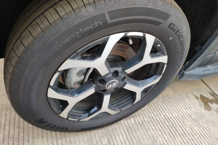 Used JETOUR Shanhai T1 2025 Model 226km Crossroad Left Front Wheel Hub