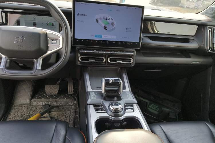 Used JETOUR Shanhai T1 2025 150 km Heading South Audio And AC Panel