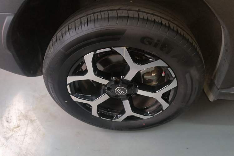 Used JETOUR Shanhai T1 2025 150 km Heading South Exterior 5
