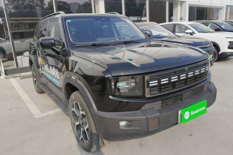 Used JETOUR Shanhai T1 2025 150 km Heading South Front Right 45 Deg