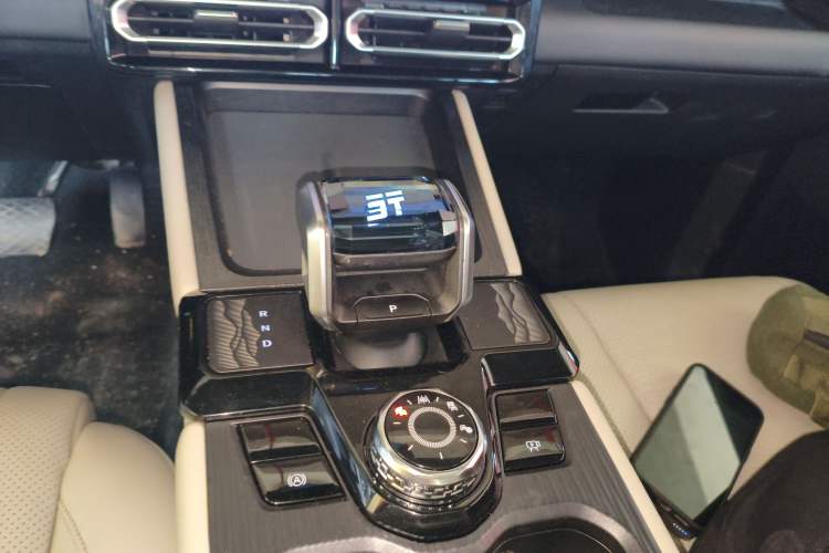 Used JETOUR Shanhai T1 2025 150 km to the Lake Gear Lever