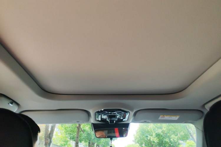 Used JETOUR Shanhai T1 2025 150 km Heading South Headliner