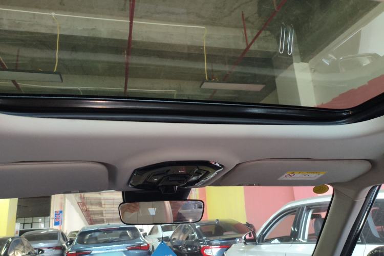 Used JETOUR Shanhai T1 2025 150 km to the Lake Headliner