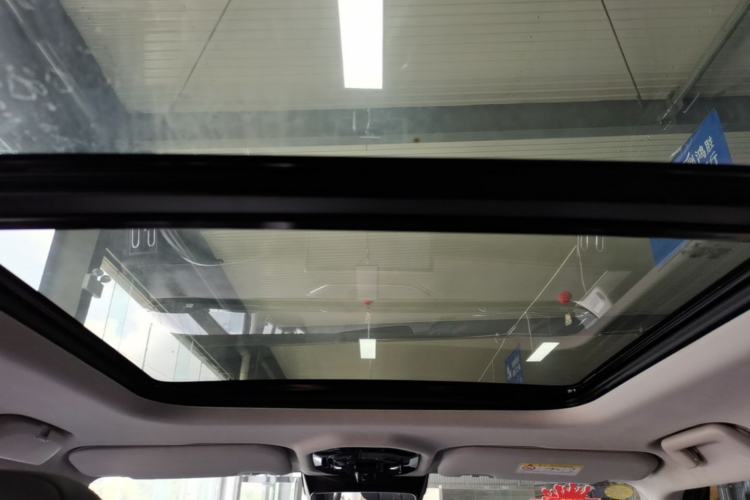 Used JETOUR Shanhai T1 2025 150 km to the Lake Headliner