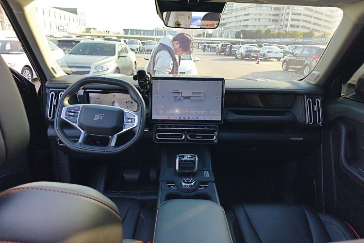 Used JETOUR Shanhai T1 2025 150 km Heading South Interior 2