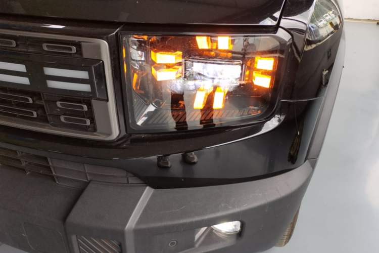 Used JETOUR Shanhai T1 2025 150 km to the Lake Left Front Headlight
