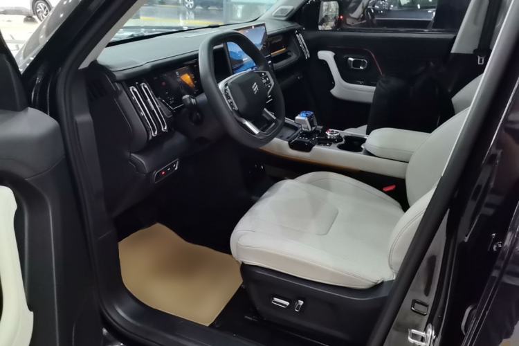 Used JETOUR Shanhai T1 2025 150 km Heading South Left Front Seat