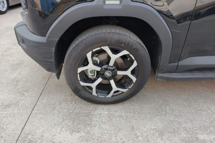 Used JETOUR Shanhai T1 2025 150 km to the Lake Left Front Wheel Hub