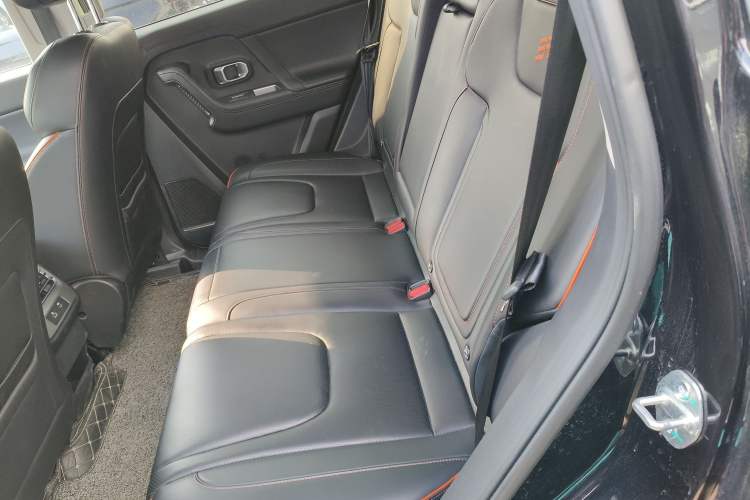 Used JETOUR Shanhai T1 2025 150 km Heading South Left Rear Seat