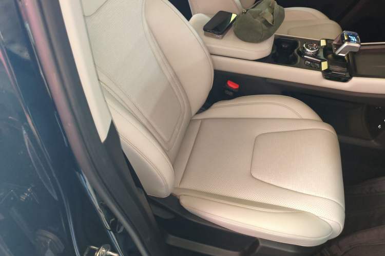 Used JETOUR Shanhai T1 2025 150 km to the Lake Right Front Seat