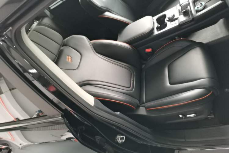 Used JETOUR Shanhai T1 2025 150 km to the Lake Right Front Seat