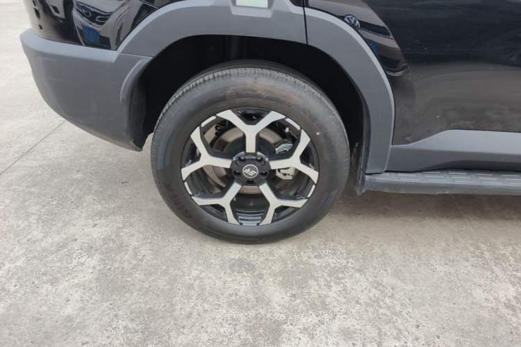 Used JETOUR Shanhai T1 2025 150 km to the Lake Right Rear Wheel Hub