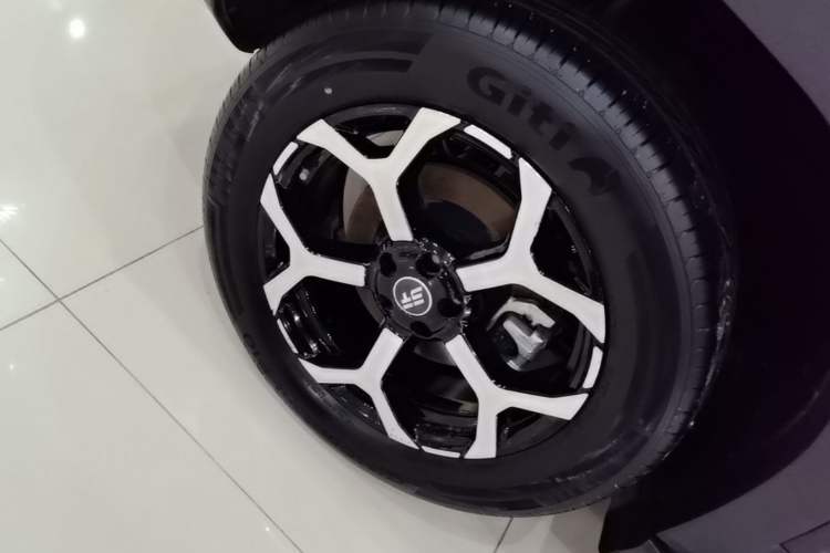 Used JETOUR Shanhai T1 2025 150 km Heading South Right Rear Wheel Hub