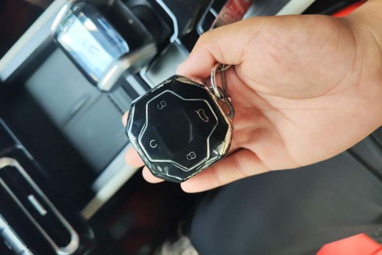 Used JETOUR Shanhai T1 2025 150 km Heading South Vehicle Key
