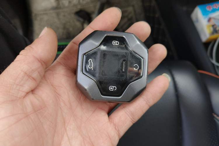 Used JETOUR Shanhai T1 2025 150 km Heading South Vehicle Key