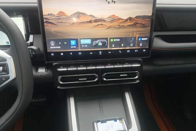 Used JETOUR Shanhai T1 2025 150 km to the Lake Audio And AC Panel