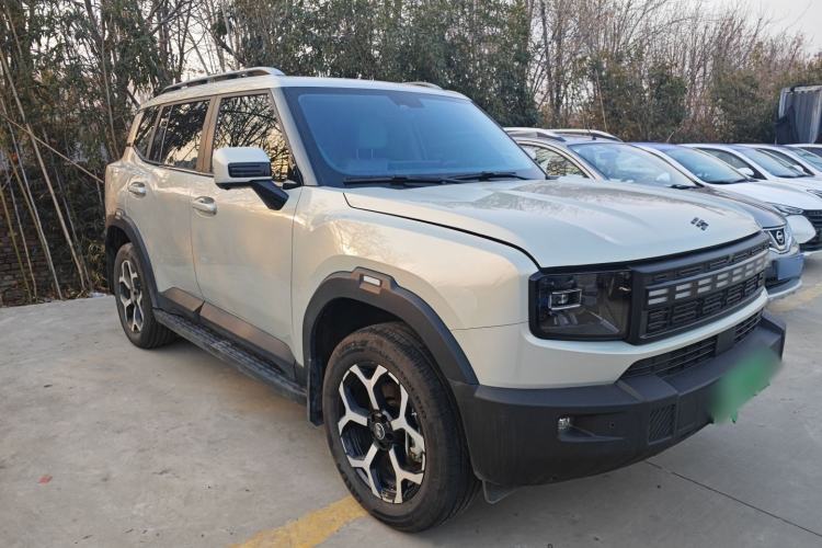 Used JETOUR Shanhai T1 2025 150 km to the Lake Front Right 45 Deg