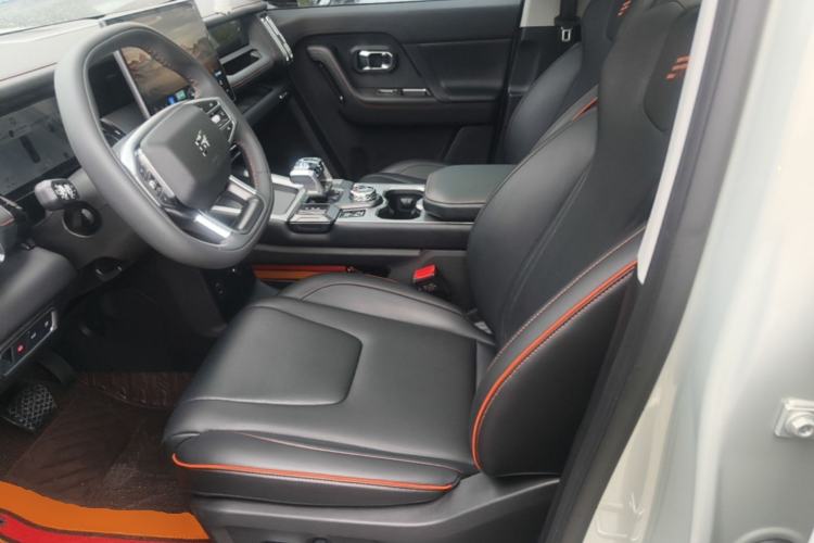Used JETOUR Shanhai T1 2025 150 km to the Lake Left Front Seat