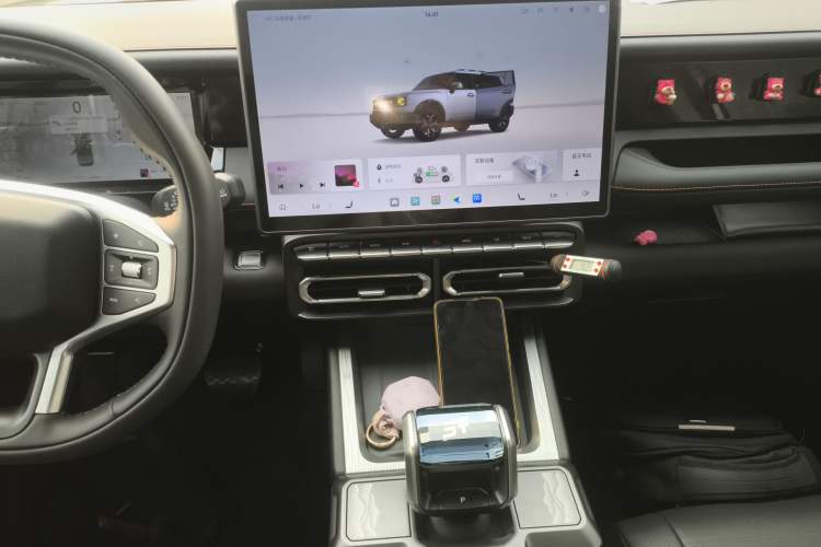 Used JETOUR Shanhai T1 2025 150 km Heading South Audio And AC Panel