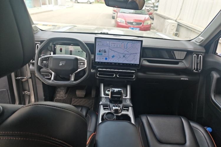Used JETOUR Shanhai T1 2025 150 km Heading South Center Console