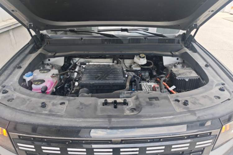 Used JETOUR Shanhai T1 2025 150 km Heading South Engine Bay