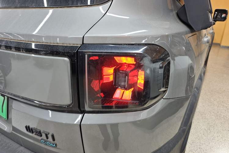 Used JETOUR Shanhai T1 2025 150 km to the Lake Exterior 6