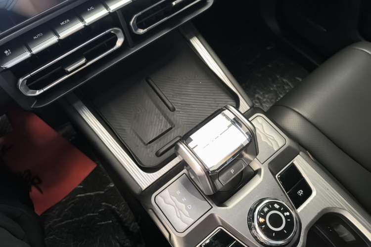 Used JETOUR Shanhai T1 2025 150 km to the Lake Gear Lever