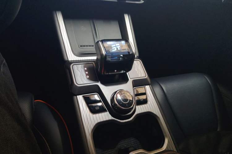 Used JETOUR Shanhai T1 2025 150 km Heading South Gear Lever