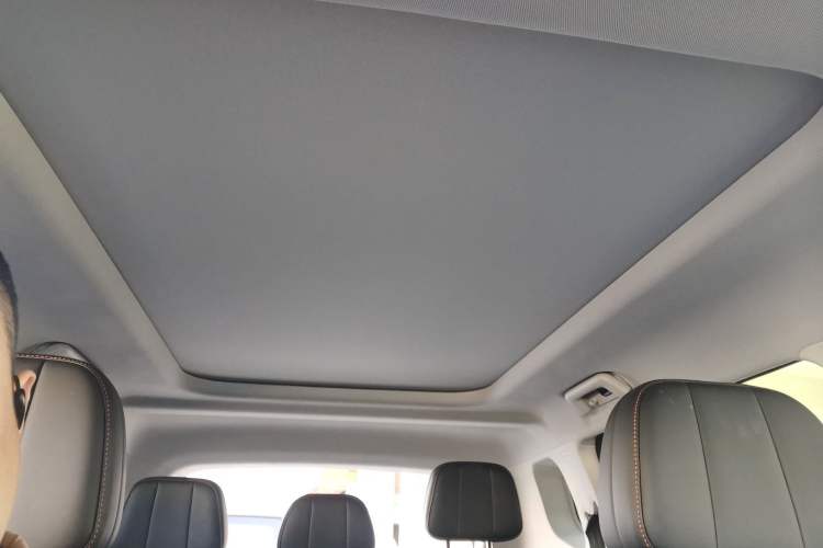 Used JETOUR Shanhai T1 2025 150 km Heading South Headliner