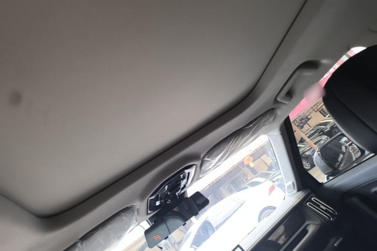 Used JETOUR Shanhai T1 2025 150 km to the Lake Headliner