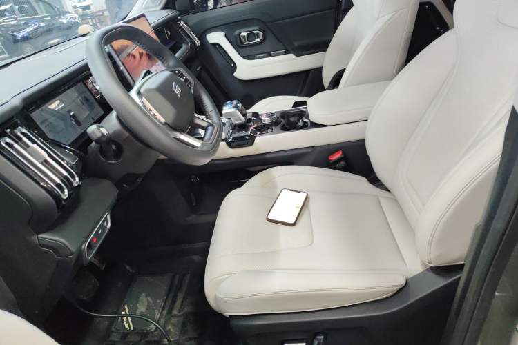 Used JETOUR Shanhai T1 2025 150 km Heading South Left Front Seat