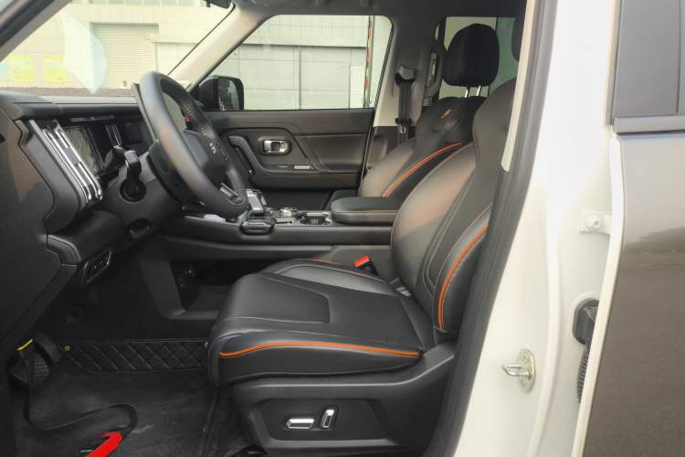 Used JETOUR Shanhai T1 2025 150 km Heading South Left Front Seat