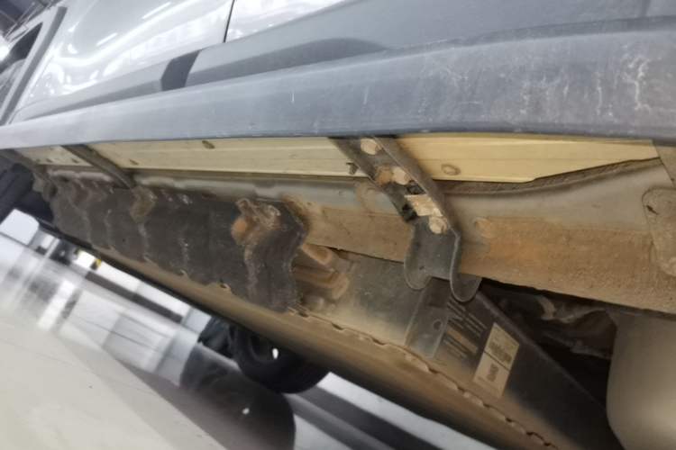 Used JETOUR Shanhai T1 2025 150 km Heading South Left Side Sill