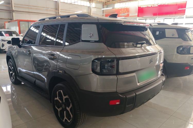 Used JETOUR Shanhai T1 2025 150 km Heading South Rear Left 45 Deg