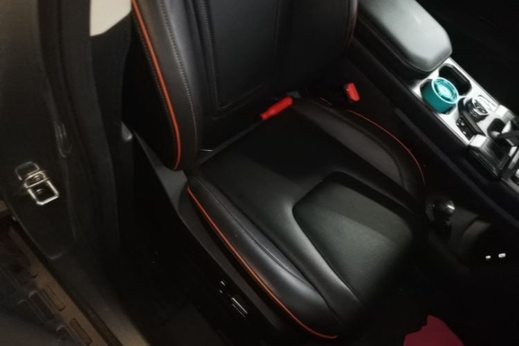 Used JETOUR Shanhai T1 2025 150 km Heading South Right Front Seat
