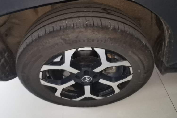 Used JETOUR Shanhai T1 2025 150 km Heading South Right Rear Wheel Hub