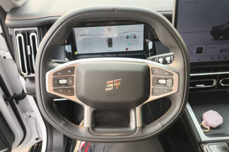 Used JETOUR Shanhai T1 2025 150 km Heading South Steering Wheel