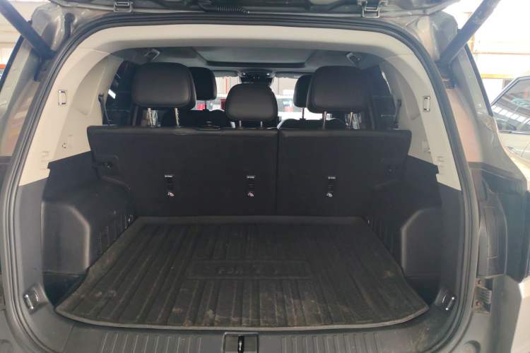 Used JETOUR Shanhai T1 2025 150 km Heading South Trunk