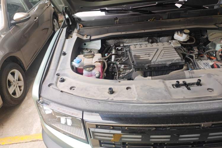 Used JETOUR Shanhai T1 2025 150 km Heading South Engine Bay Right