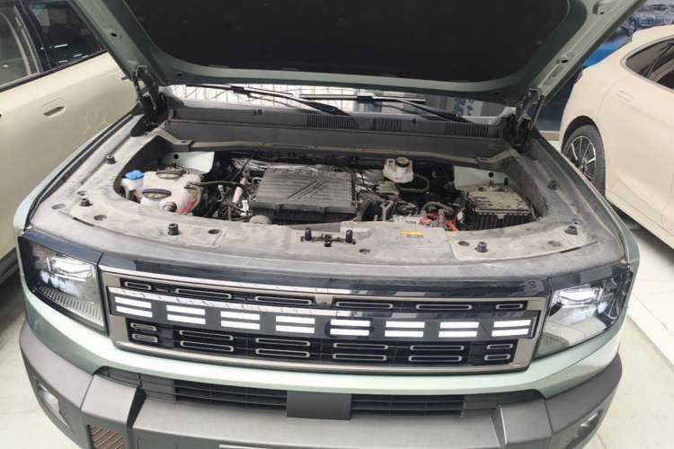 Used JETOUR Shanhai T1 2025 150 km Heading South Engine Bay