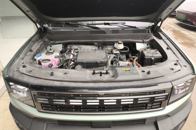 Used JETOUR Shanhai T1 2025 150 km Heading South Engine Bay