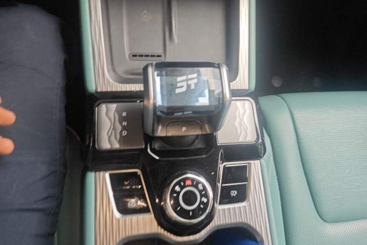 Used JETOUR Shanhai T1 2025 150 km Heading South Gear Lever
