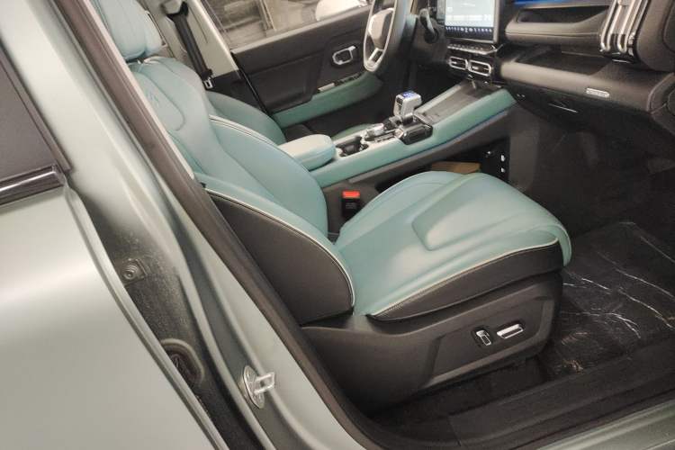 Used JETOUR Shanhai T1 2025 150 km Xiangshan Right Front Seat