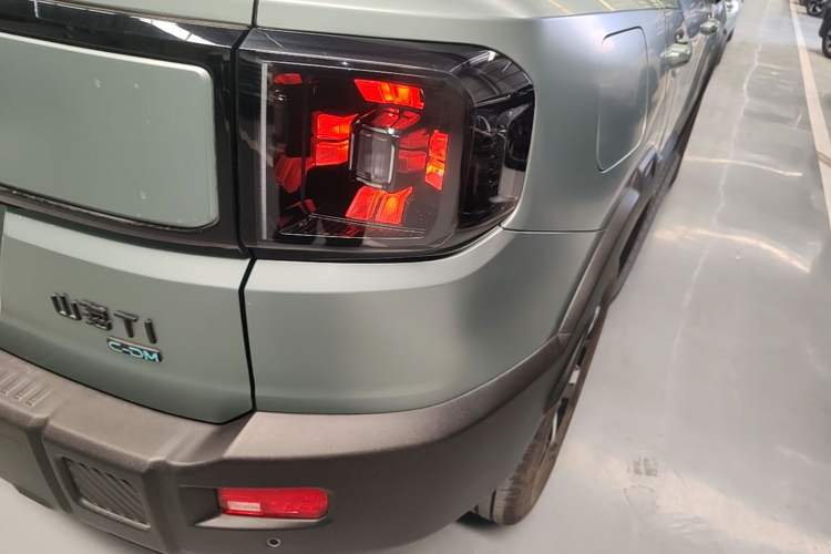 Used JETOUR Shanhai T1 2025 150 km Heading South Right Rear Taillight