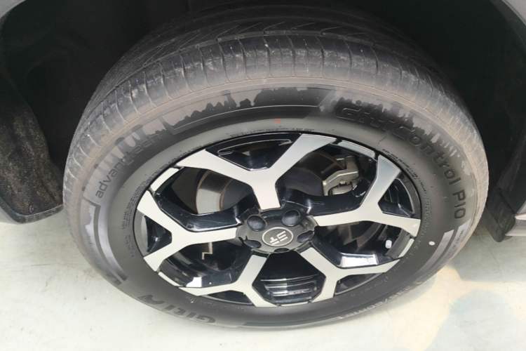 Used JETOUR Shanhai T1 2025 150 km Heading South Right Rear Wheel Hub