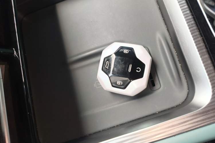 Used JETOUR Shanhai T1 2025 150 km Heading South Vehicle Key