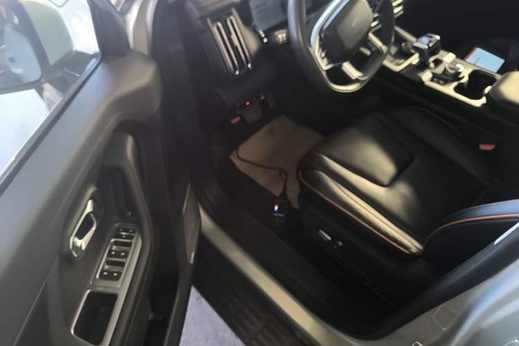 Used JETOUR Shanhai T1 2025 150 km Heading South Driver Seat