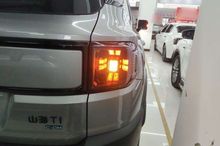 Used JETOUR Shanhai T1 2025 150 km to the Lake Exterior 3