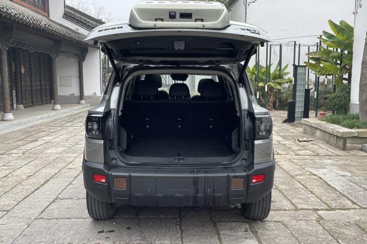 Used JETOUR Shanhai T1 2025 150 km Heading South Exterior 5