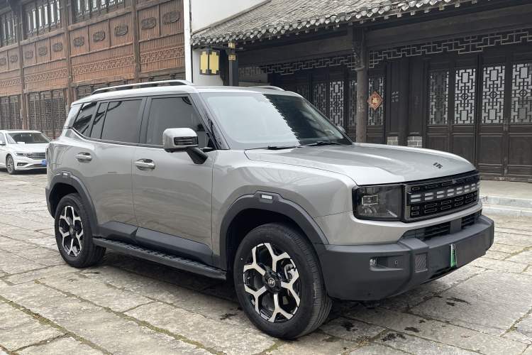 Used JETOUR Shanhai T1 2025 150 km Heading South Exterior 8